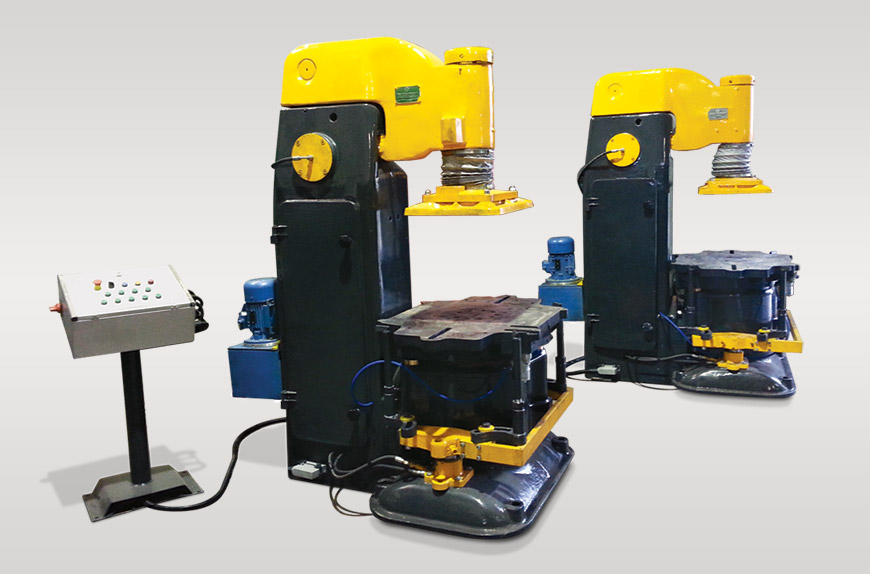 Jolt And Squeeze Moulding Press